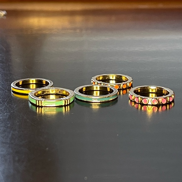 COLOURFUL RINGS - Picture 2 of 2